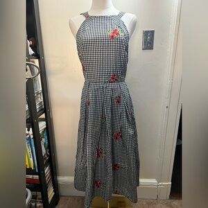 Eva Franco Navy and White with Poppy Flowers Gingham Style Midi Dress Size 4